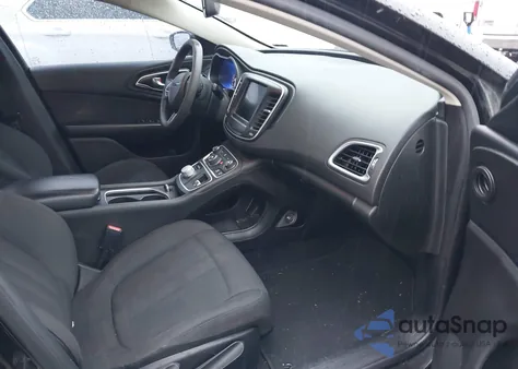 2016 Chrysler 200 Limited z USA, uszkodzony, nr VIN 1C3CCCAB6GN166739